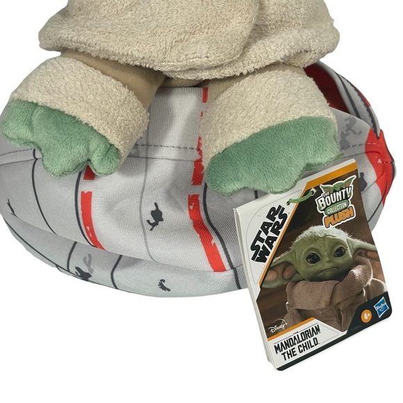 NWT Star Wars Mandalorian The Child Baby Yoda Plush The Bounty Collection - Picture 3 of 12